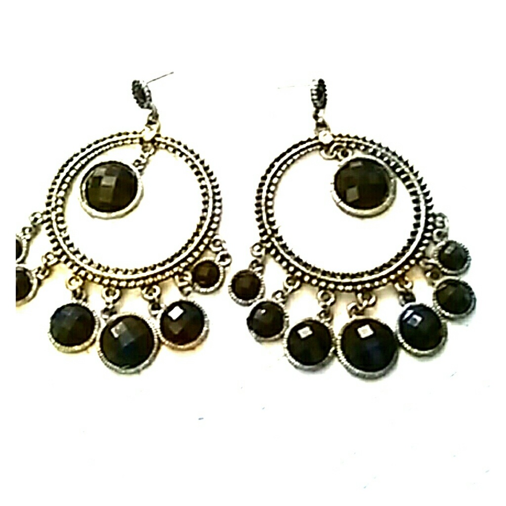 Ladies earrings